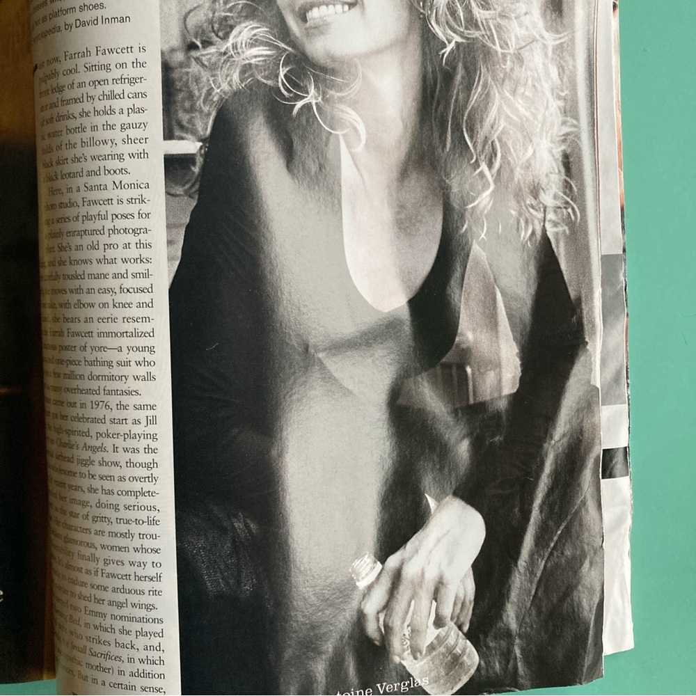 Farrah Fawcett On The Cover LEAR'S Magazine 1992 August Heavily Creased Wrinkled - Picture 7 of 8